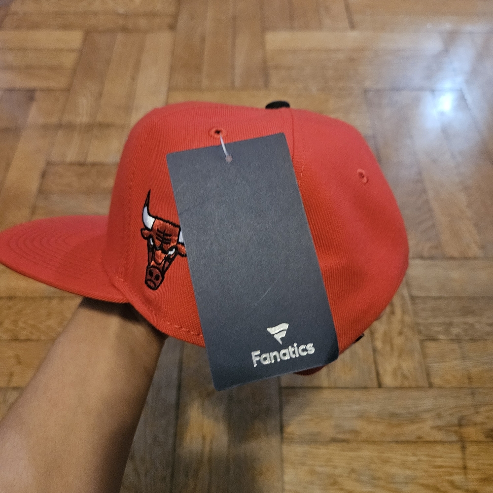 Red RUN CHI Snapback Hat - Picture 2 of 6